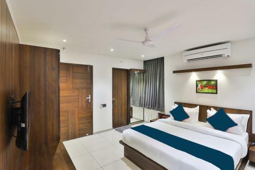 Hotel Sparsh Inn - Chandkheda