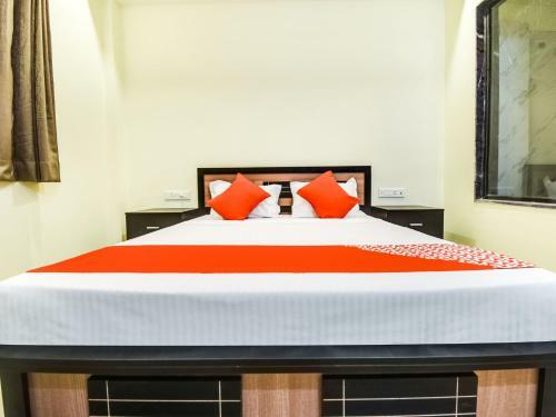 Oyo 8814 Hotel Cg Plaza
