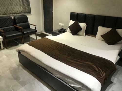 Hotel Mansarovar