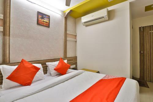 Oyo 2174 Hotel Radhey Inn