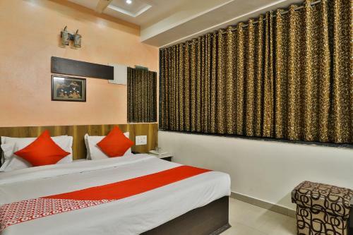 Oyo 2174 Hotel Radhey Inn
