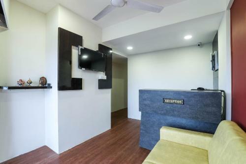 Oyo 40139 Hotel Peradiot