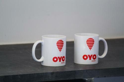 Oyo 2044 Hotel Premier