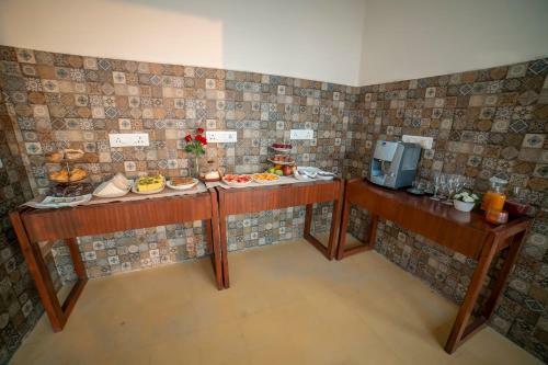 Hotel Amritara Sadka Amritsar