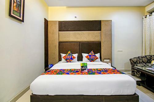 Fabhotel Nayyar Hussainpura Chowk