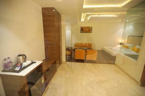 Hotel Treehouse London Street Amritsar