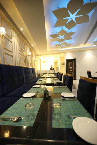 Hotel Treehouse London Street Amritsar