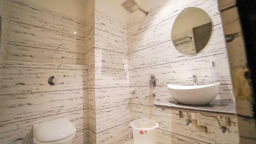 Hotel Dieu Avi Inn Amritsar