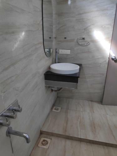 Hotel Relish Residency