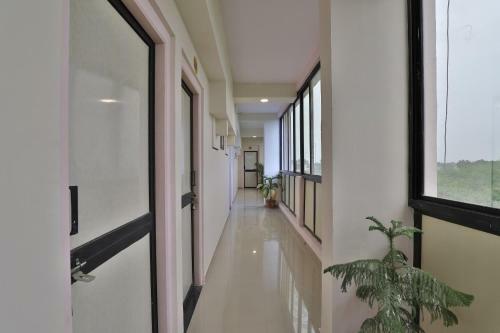 Hotel Oyo 37477 D K Guest House
