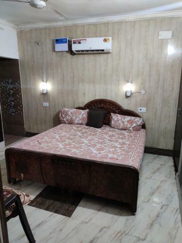 Hotel Golden Woods
