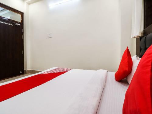 Oyo 72429 New Abhinandan Hotel
