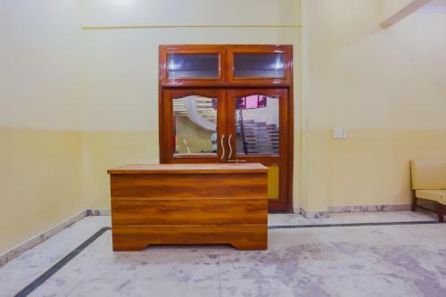 Hotel Oyo 75998 Shivani Banquet Hall