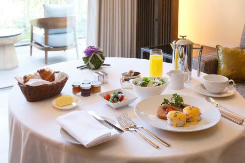 Four Seasons Hotel Bengaluru At Embassy One
