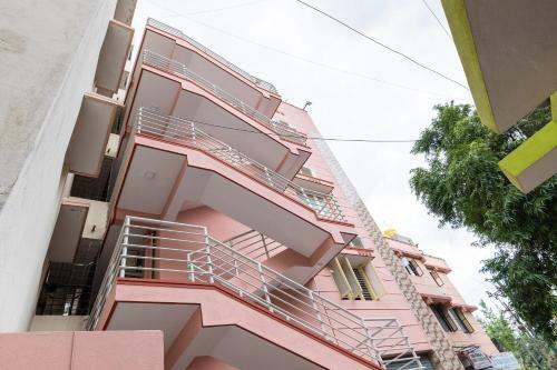 Hotel Oyo 45125 Banashankari Comforts