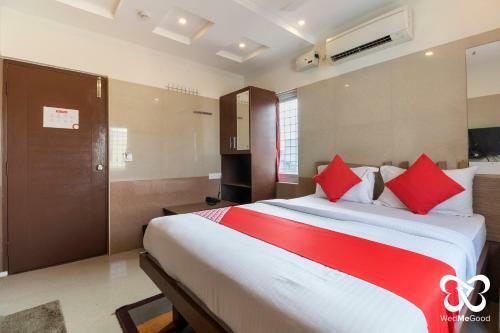 Hotel Oyo 71538 Royal Residency