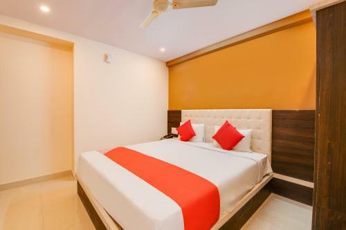 Hotel Oyo 71425 Sai Luxuria