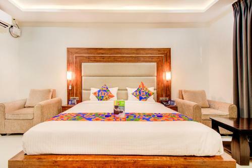 Fabhotel Prime Ivory Pearl II