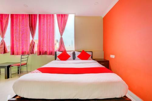 Hotel Oyo 76521 Manan Paradise