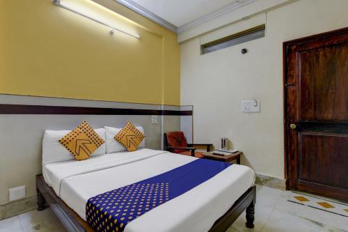 Spot On 77106 Hotel Sangam Royal