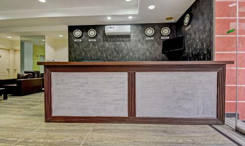Hotel Treebo Trend White Mg