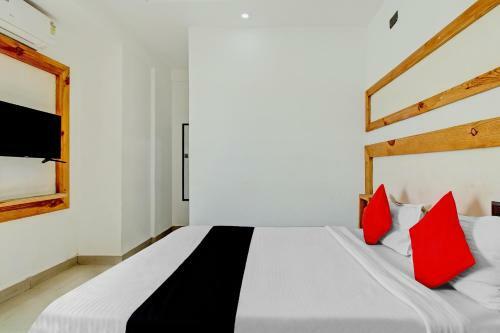 Hotel Capital O Blr2521 Green City Comforts