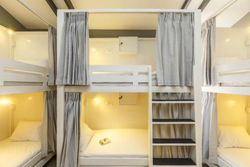 Woke Hostel Indiranagar