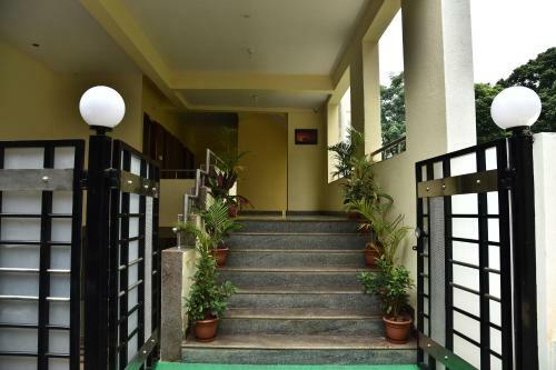 Hotel The Banjaara Suites