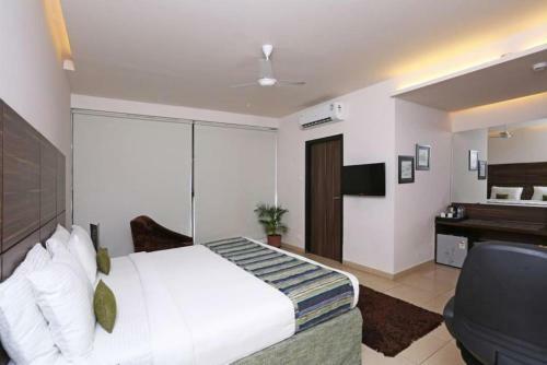 The Oasis Hotel