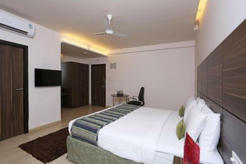 The Oasis Hotel