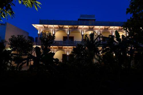 Hotel Sunbird