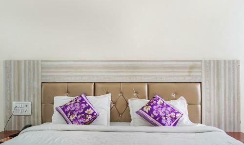 Hotel Lals Plaza