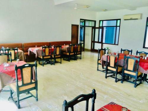 Hotel Regency Bina