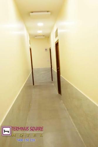 Hostal Hotel Terminus Square