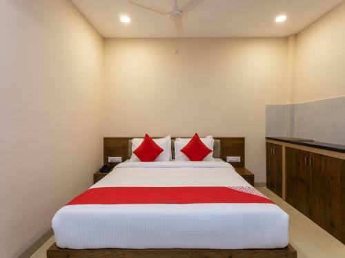 Oyo Flagship 76944 Hotel Phoenix