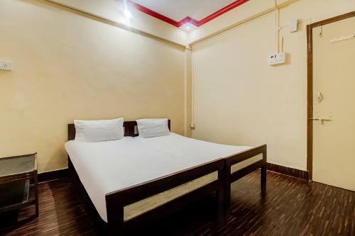 Hotel Spot On 45283 New Ushakal Lodging & Boarding