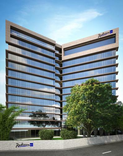 Hotel Radisson Blu Mumbai International Airport