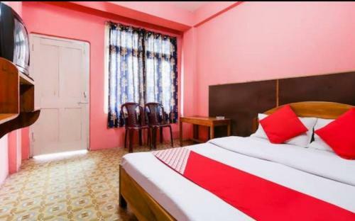 Hotel Tashi Den