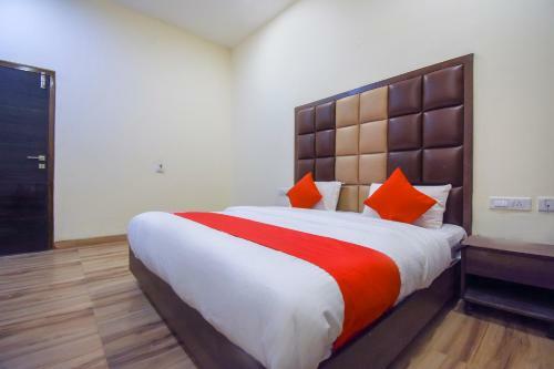 Hotel Oyo 70057 Pulp Resort Nayagaon