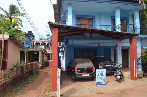 Hotel Blue House