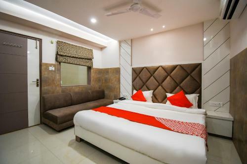 Hotel Oyo 70123 Sada Shiv Guest House