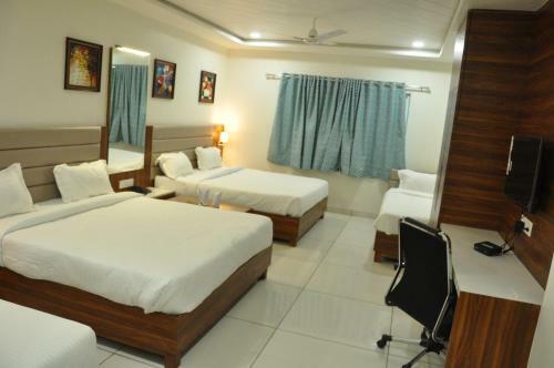 Hotel Sapphire Inn