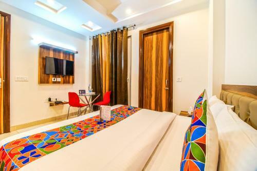 Fabhotel Kiara