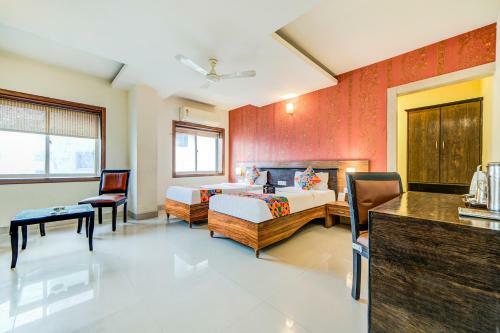 Fabhotel Nandini Grand
