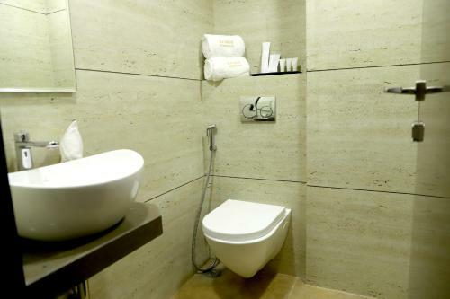 Hotel Grand Girdhar