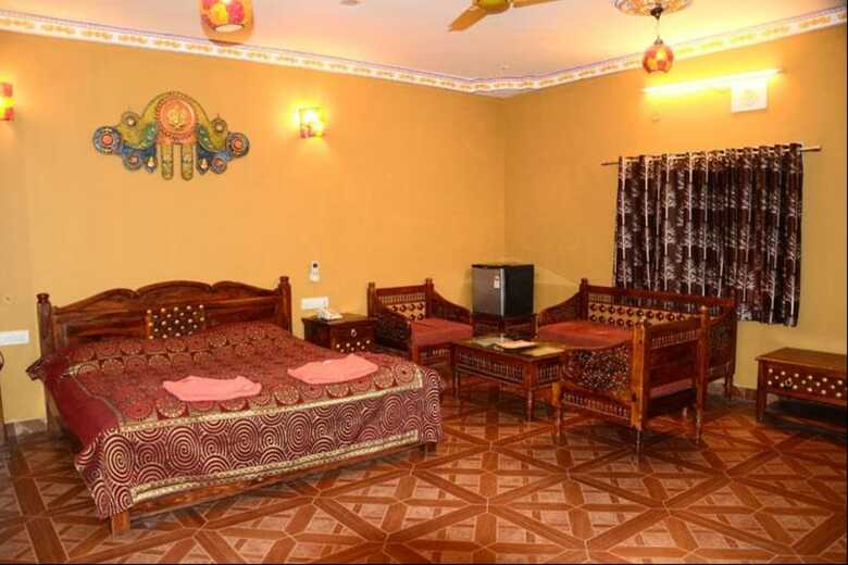 Hotel Nakhrali Dhani Village Resort