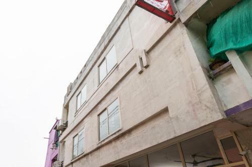 Hotel Oyo 36501 Royal Palace