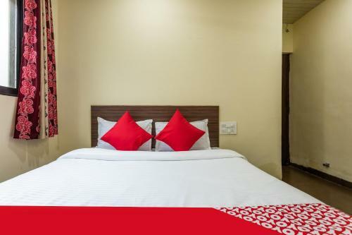 Oyo 47033 Hotel Krishna