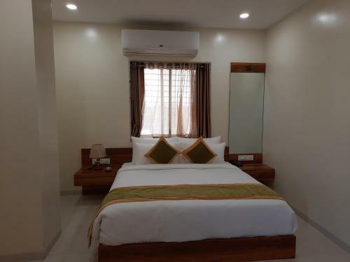 Hotel Almond