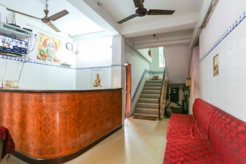 Hotel Oyo 74755 Grand Red Villa